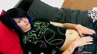 Tyler Ellis Jerks His Cock - porn video