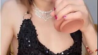 I get fucked wz two dicks switching in my ass hole - porn video