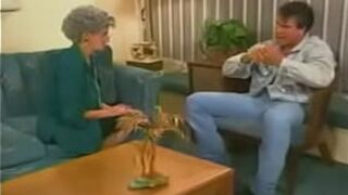 Meeting Granny - porn video