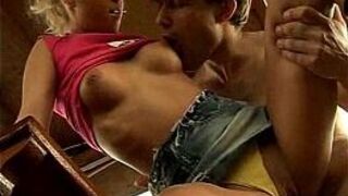 Fucking while floating on the river - porn video