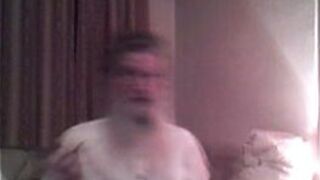 Old guy on cam - porn video