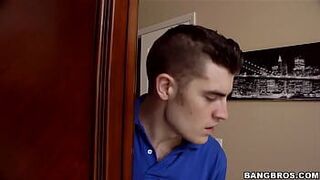 Stepmom bangs the boyfriend with her - porn video