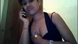 Desi webcam masturbation wirh phone - porn video