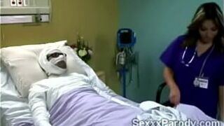 Beautiful nurse with hot big booty gets tongued by black doctor - porn video