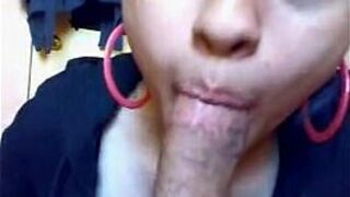KIndian beauty gives nasty blowjob - porn video